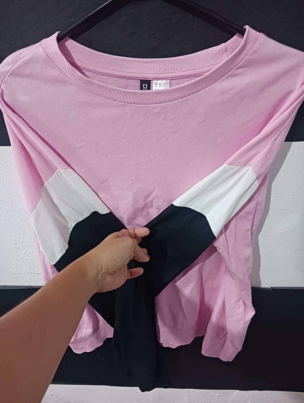Divided Women Pink Long Sleeve Sweater - Picture 4 of 9